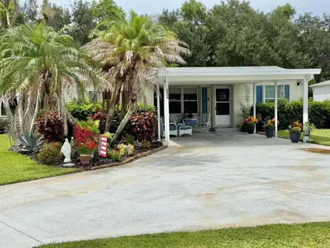 2804 Nine Iron Drive