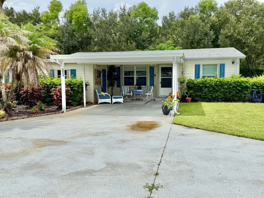 2804 Nine Iron Drive Port St. Lucie, FL 34952