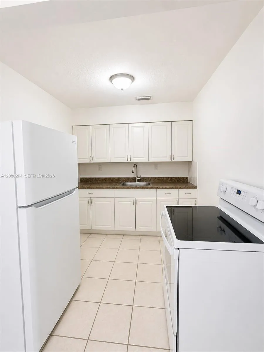 6525 SW 25th St Miramar, FL 33023