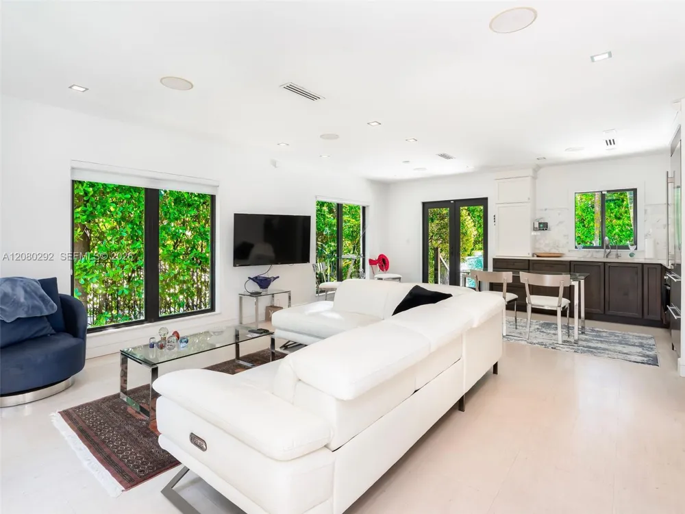 119 Avila Ct #0 Coral Gables, FL 33134