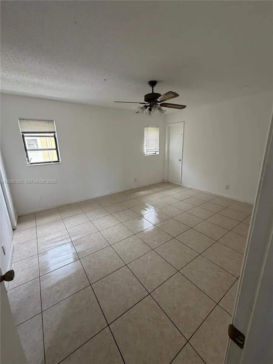 2079 Coral Ridge Dr #N208 Coral Springs, FL 33071