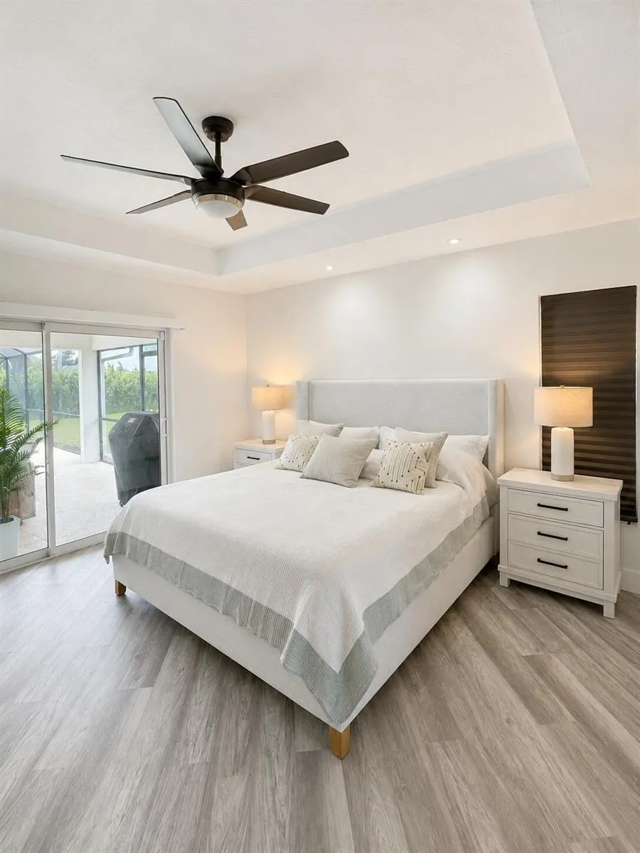 15545 Meadow Wood Drive Wellington, FL 33414