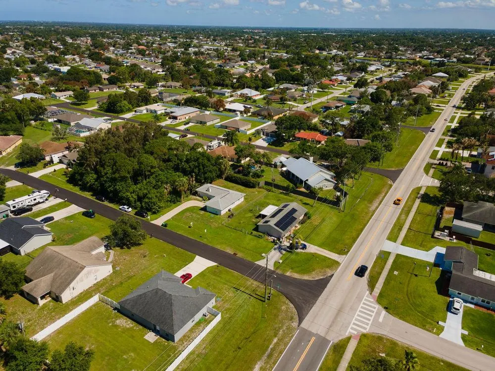 1242 SW Parma Avenue Port St. Lucie, FL 34953