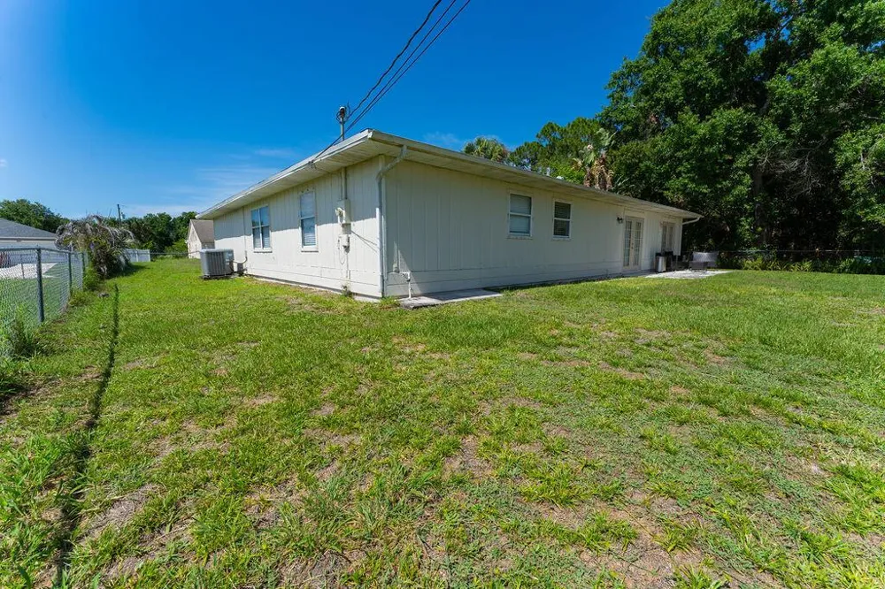 1242 SW Parma Avenue Port St. Lucie, FL 34953
