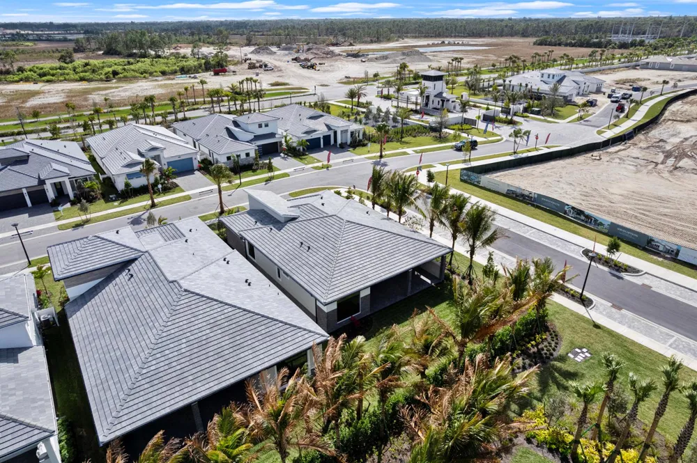 14027 Bastille Street Palm Beach Gardens, FL 33412