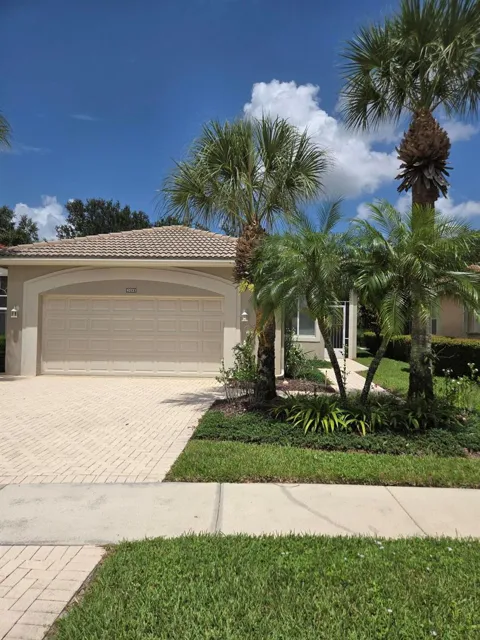 2680 CLIPPER CIRCLE