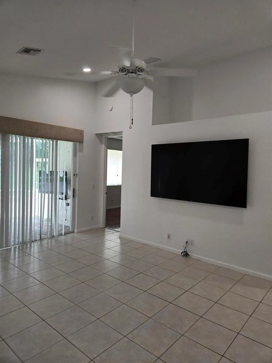 2680 CLIPPER CIRCLE West Palm Beach, FL 33411