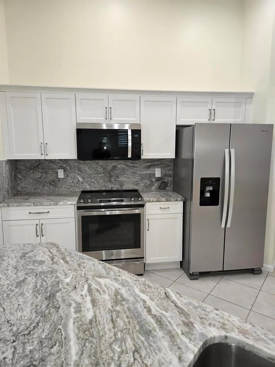 2680 CLIPPER CIRCLE West Palm Beach, FL 33411