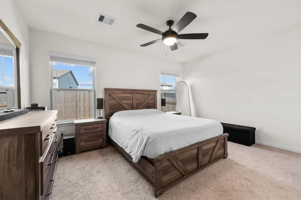 15707 Lemmonwood Hills Lane Houston, TX 77044