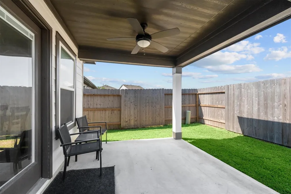 15707 Lemmonwood Hills Lane Houston, TX 77044