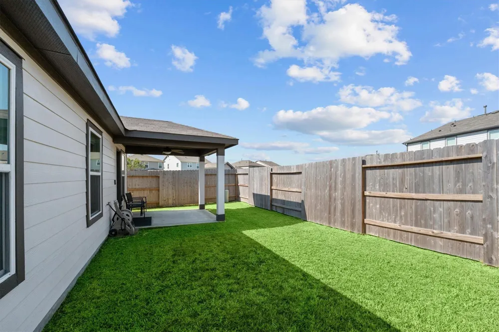 15707 Lemmonwood Hills Lane Houston, TX 77044