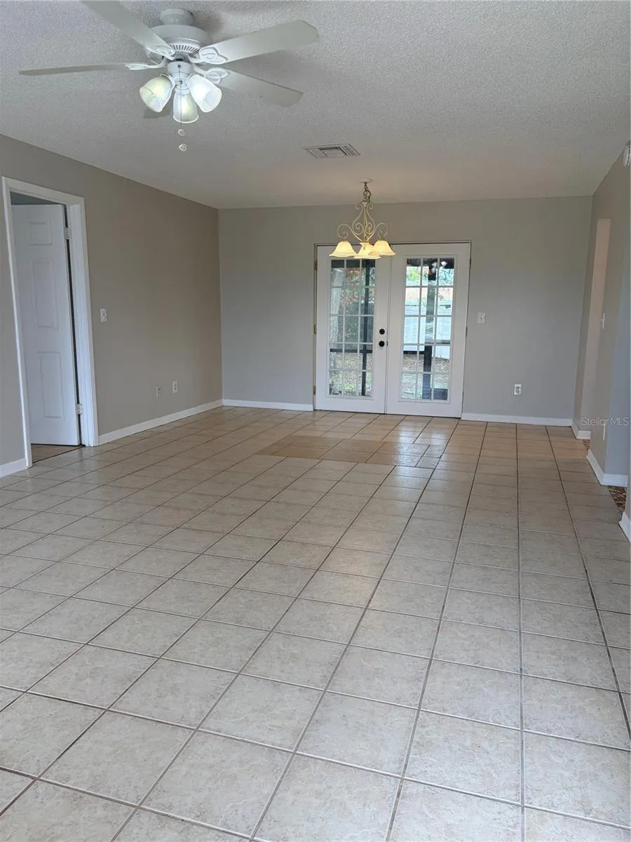 2942 GREYNOLDS STREET Deltona, FL 32738