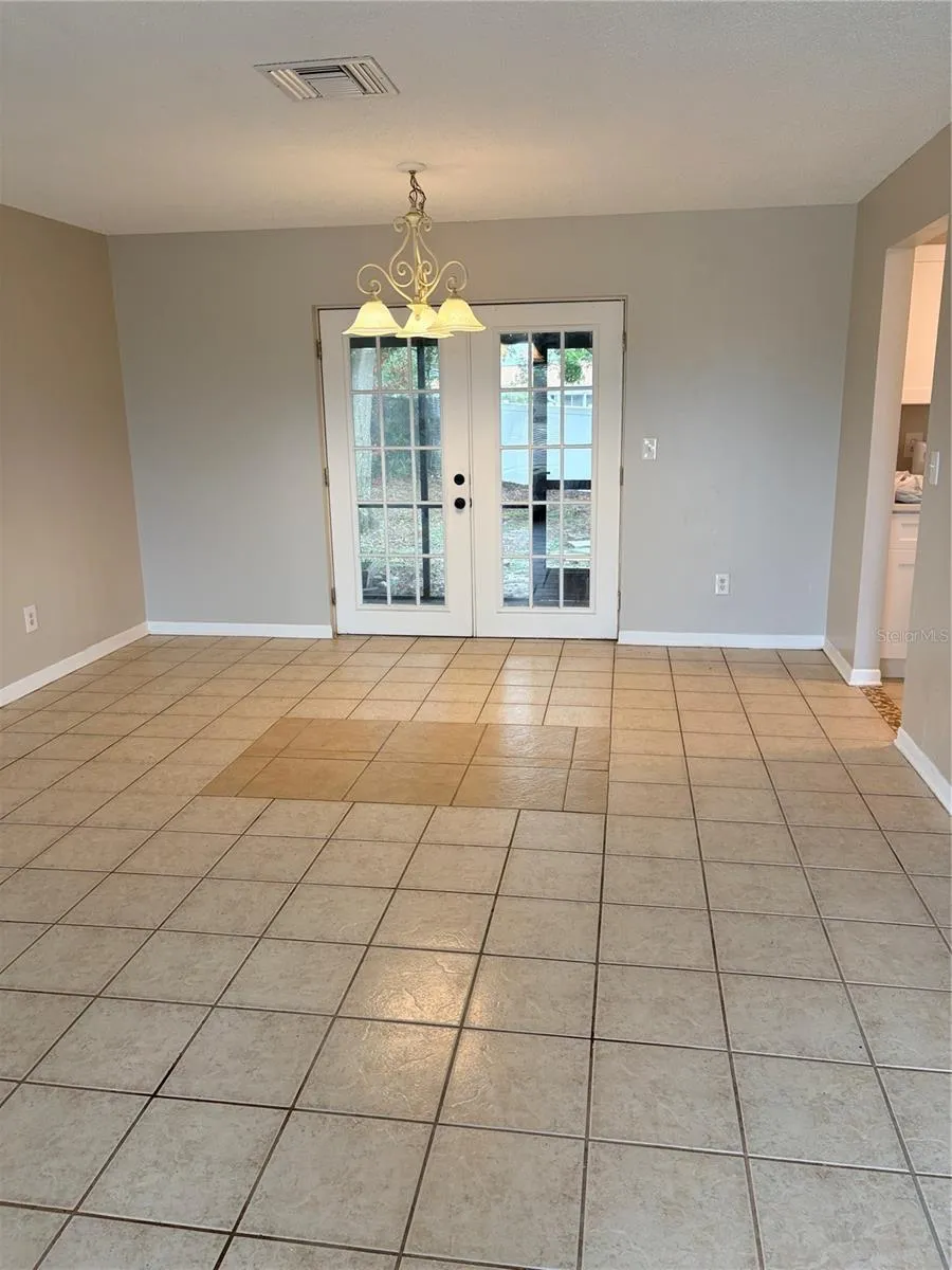 2942 GREYNOLDS STREET Deltona, FL 32738
