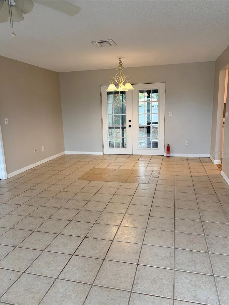 2942 GREYNOLDS STREET Deltona, FL 32738