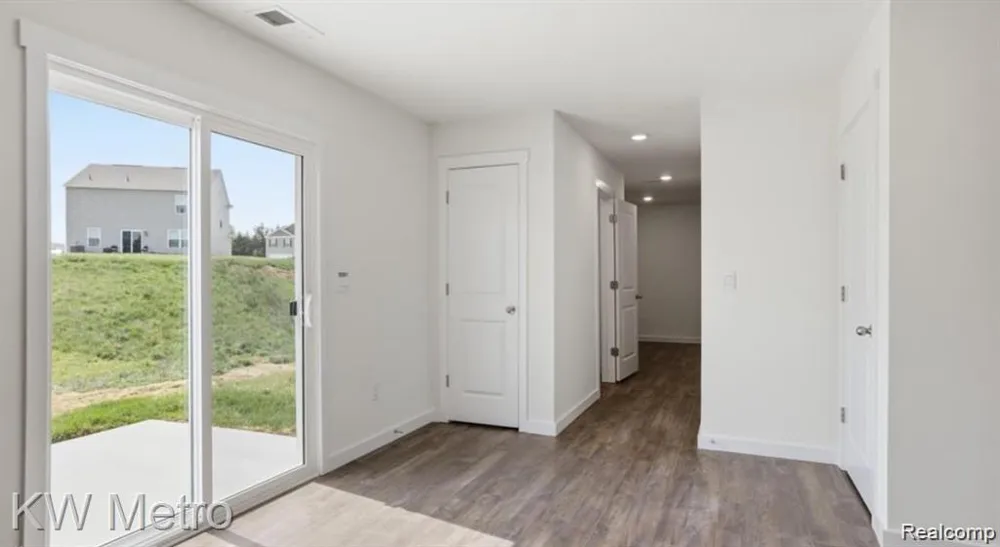 31 Oak Street Grand Blanc Charter Township, MI 48439