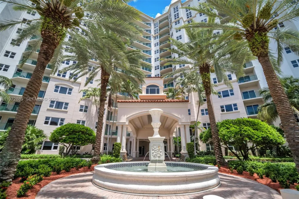 20000 E Country Club Dr #714 Aventura, FL 33180