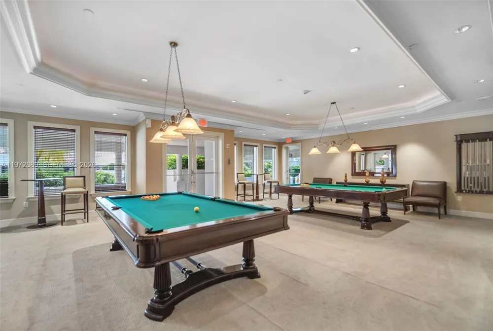 20000 E Country Club Dr #714 Aventura, FL 33180