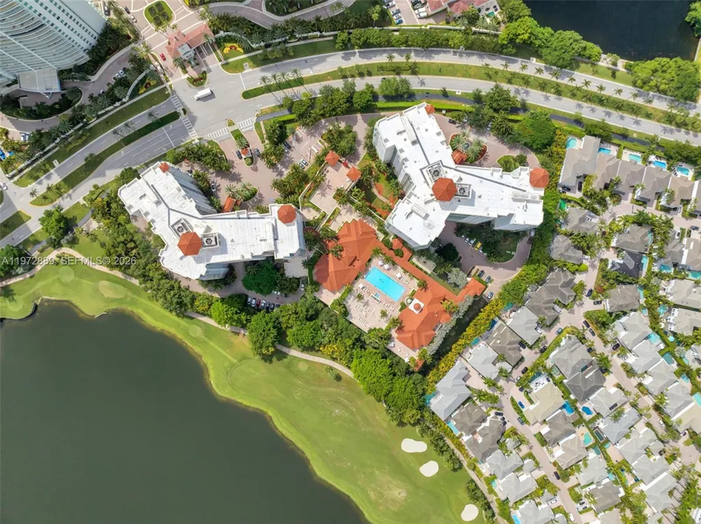 20000 E Country Club Dr #714 Aventura, FL 33180