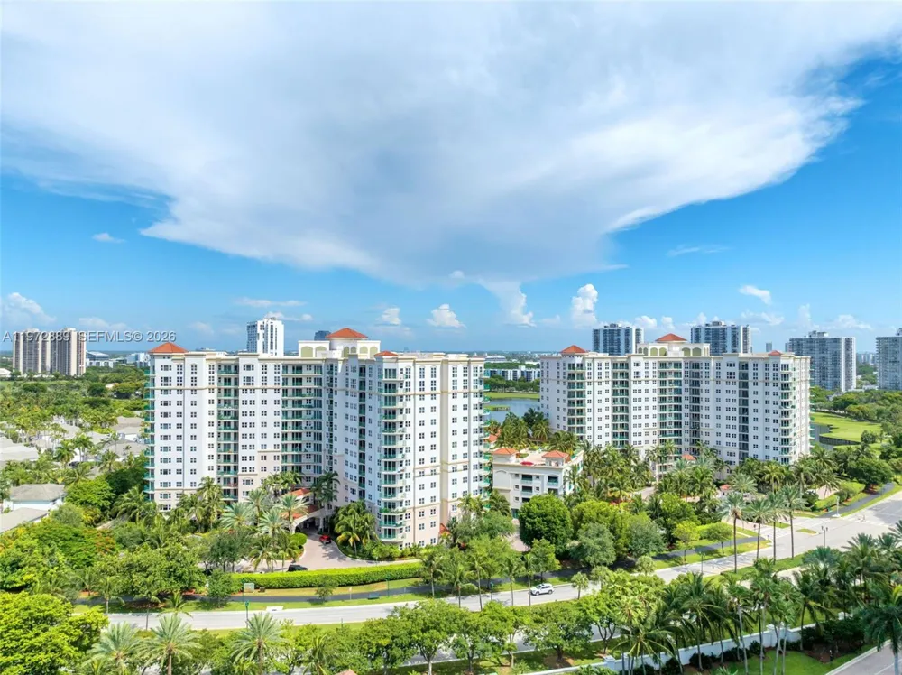 20000 E Country Club Dr #714 Aventura, FL 33180