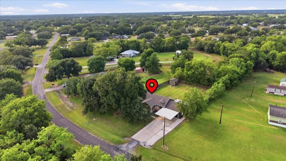 11565 Greenway Drive Beaumont, TX 77705