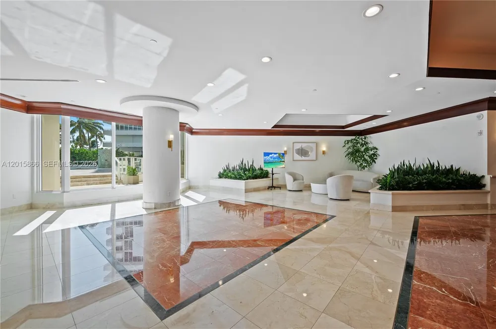 8925 Collins Ave #9J Surfside, FL 33154