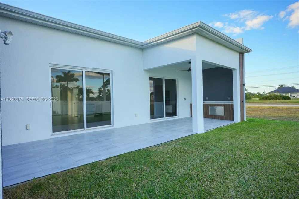 5 SW 26th Place Cape Coral, FL 33991