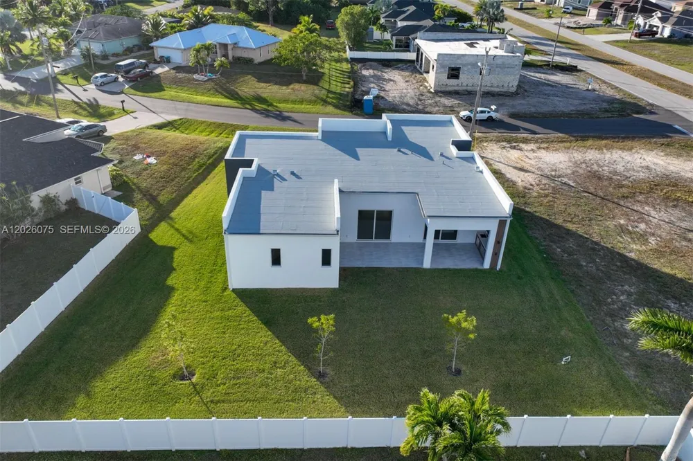 5 SW 26th Place Cape Coral, FL 33991