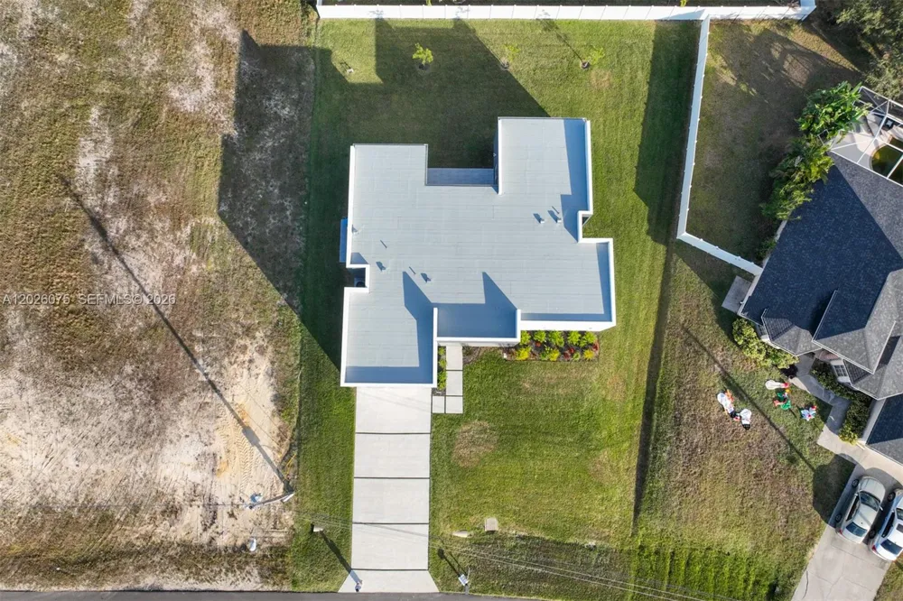 5 SW 26th Place Cape Coral, FL 33991