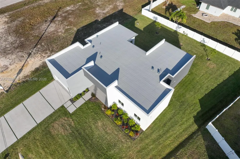 5 SW 26th Place Cape Coral, FL 33991