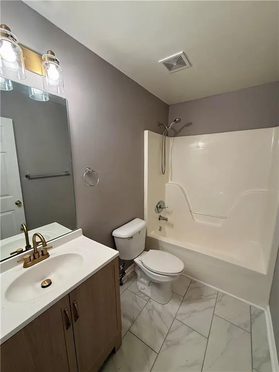 5237 Round Table Drive Ellenwood, GA 30294