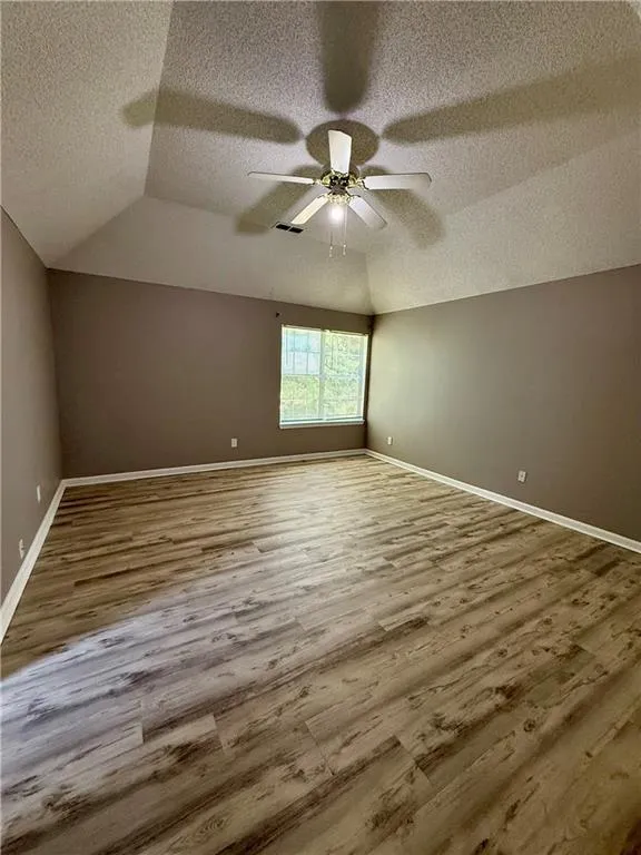 5237 Round Table Drive Ellenwood, GA 30294