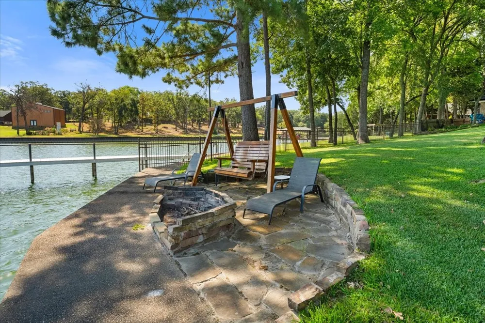 122 Knights Circle Streetman, TX 75859