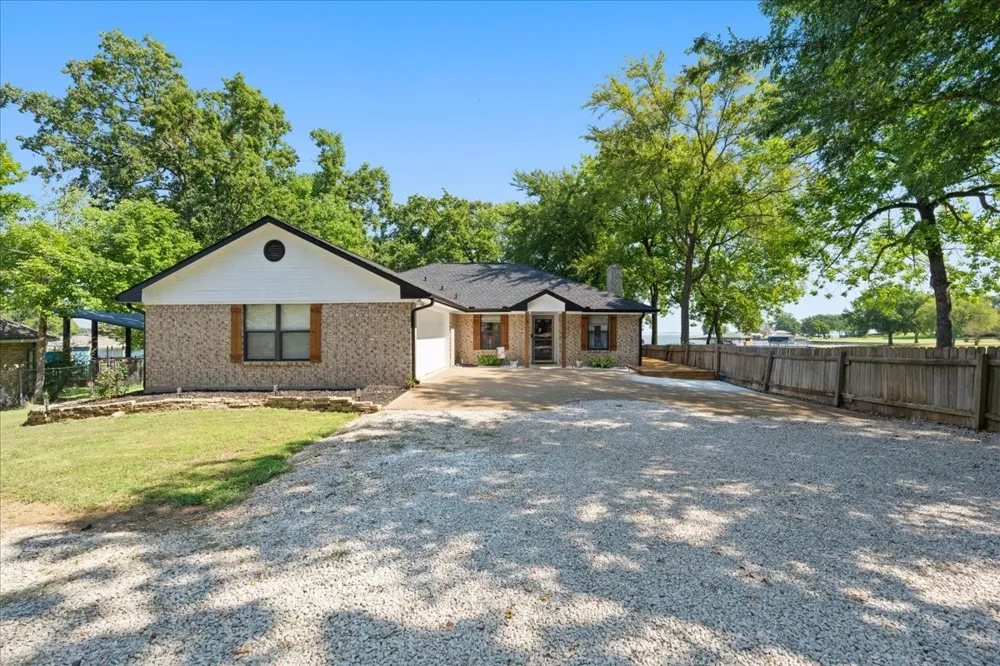 122 Knights Circle Streetman, TX 75859