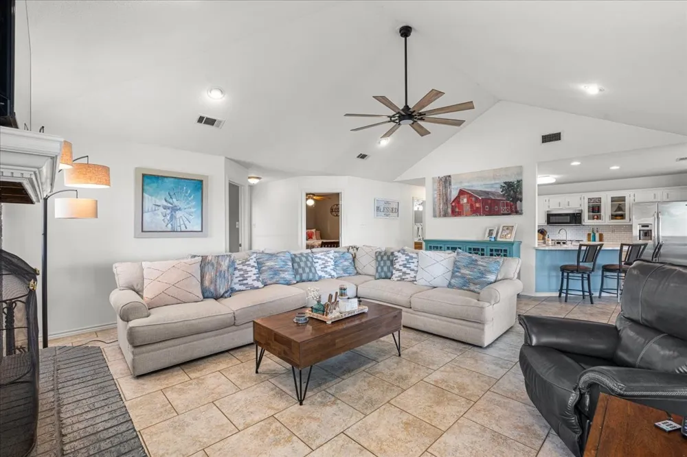122 Knights Circle Streetman, TX 75859