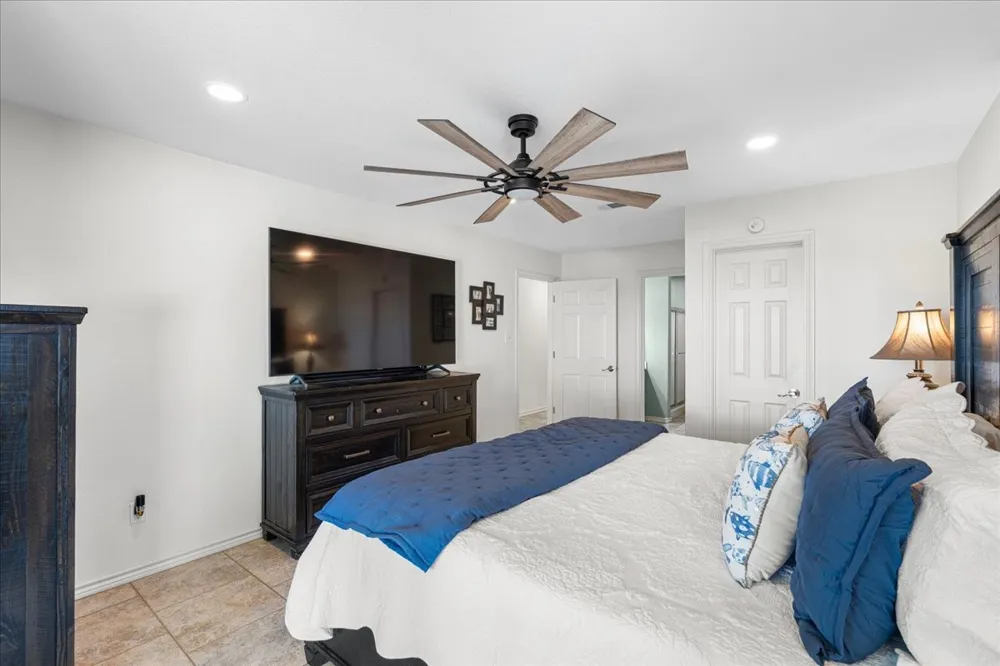 122 Knights Circle Streetman, TX 75859