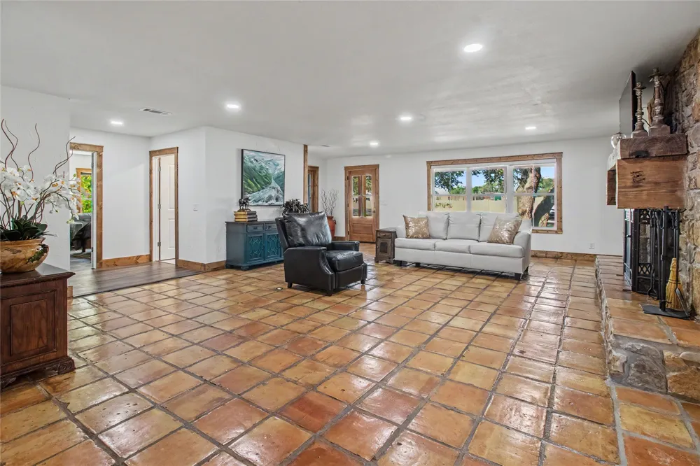 451 Rosser Ranch Road Graham, TX 76450