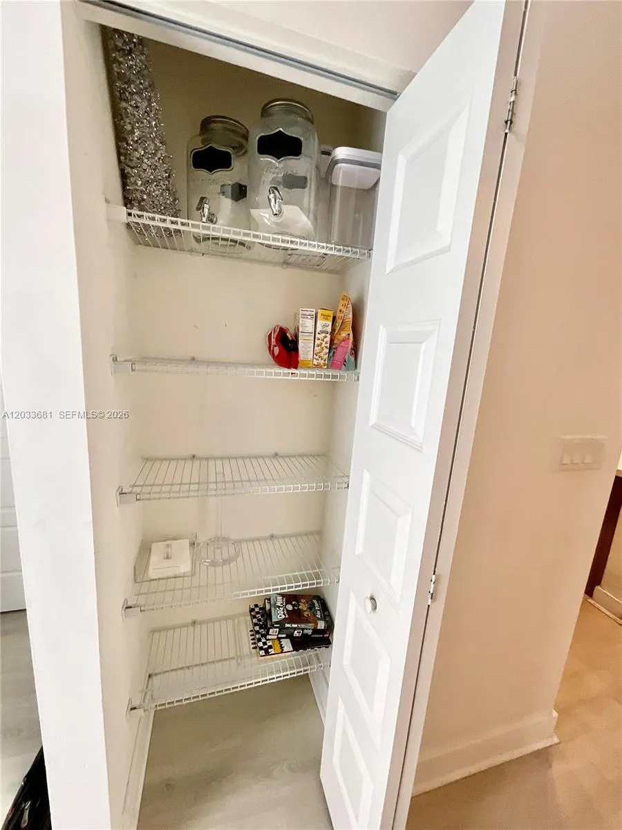 4700 NW 84th Ave #15 Doral, FL 33166
