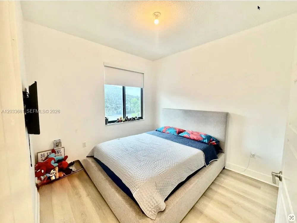4700 NW 84th Ave #15 Doral, FL 33166