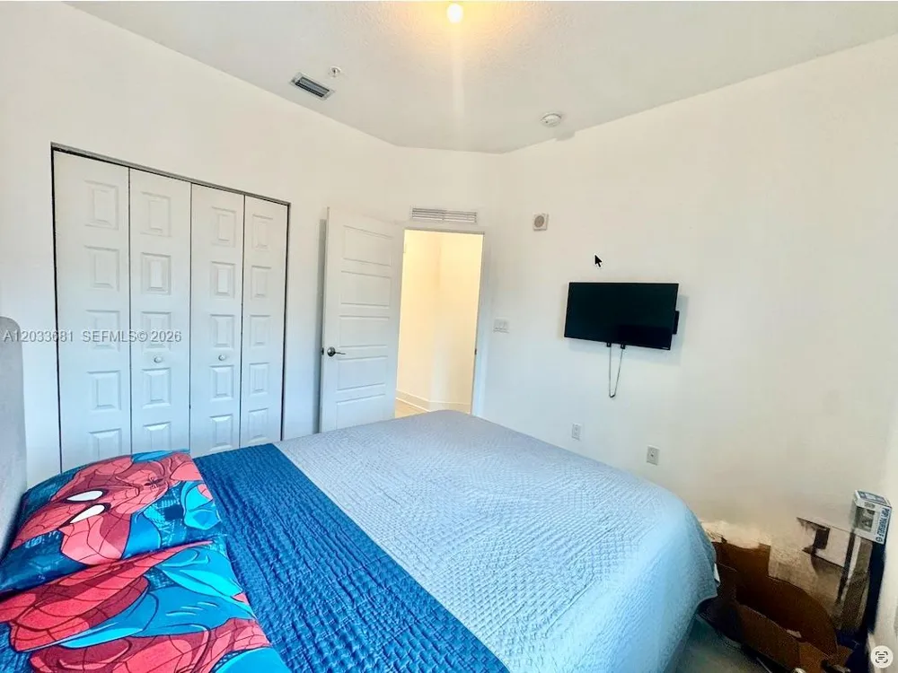 4700 NW 84th Ave #15 Doral, FL 33166