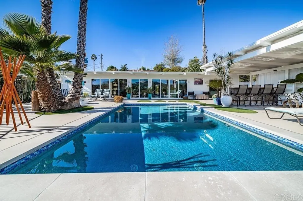 321 Morningside Vista, CA 92084