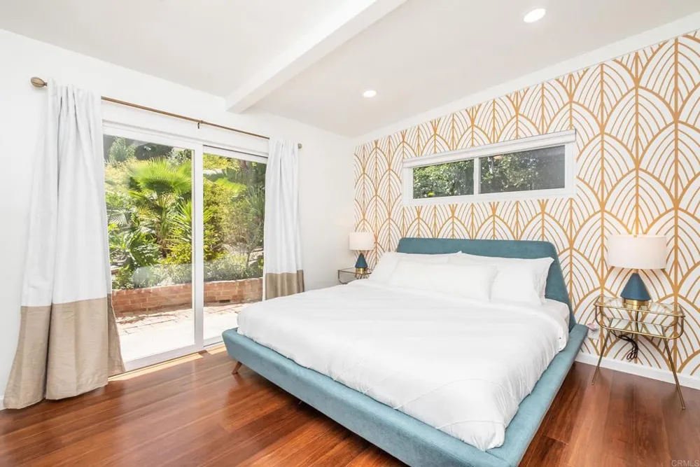 321 Morningside Vista, CA 92084