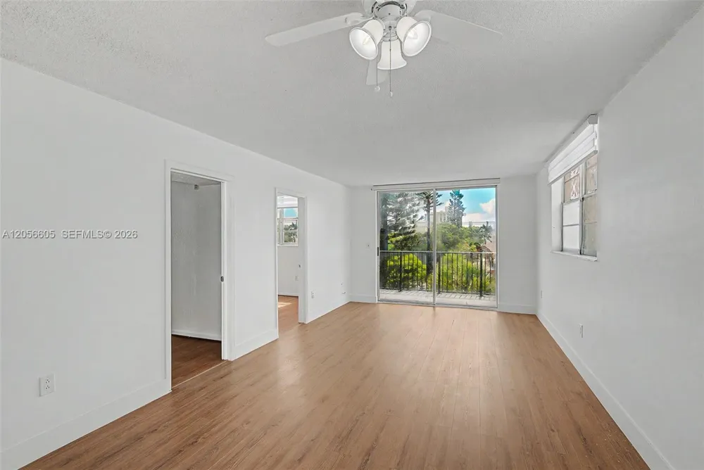 12590 NE 16th Ave #402 North Miami, FL 33161