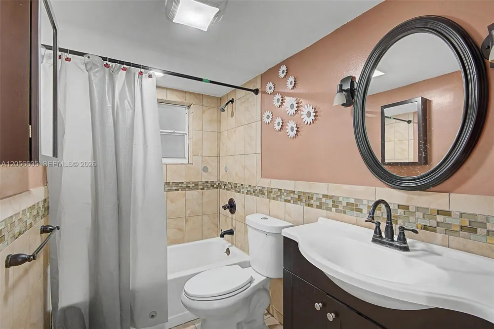 12590 NE 16th Ave #402 North Miami, FL 33161