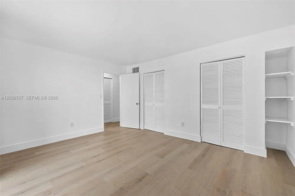 1340 Lincoln Rd #502 Miami Beach, FL 33139