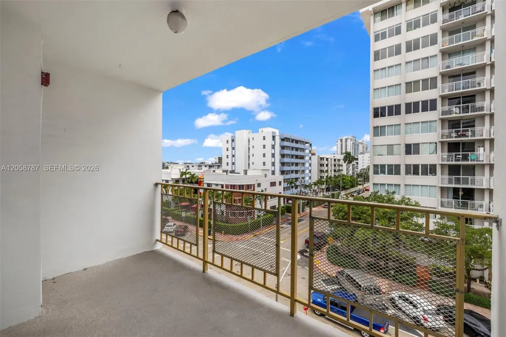 1340 Lincoln Rd #502 Miami Beach, FL 33139