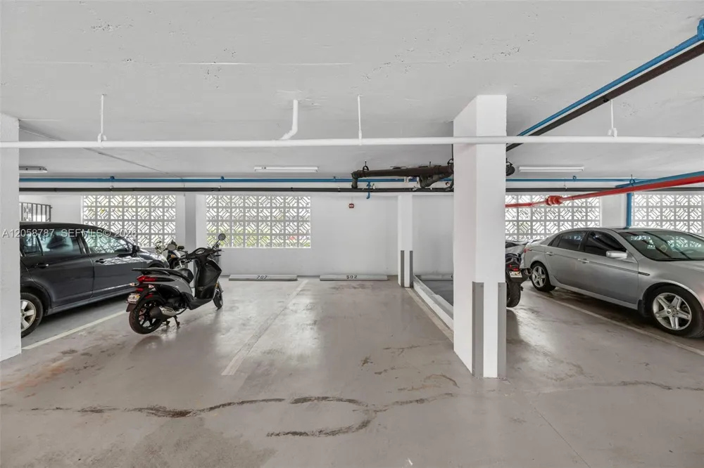 1340 Lincoln Rd #502 Miami Beach, FL 33139