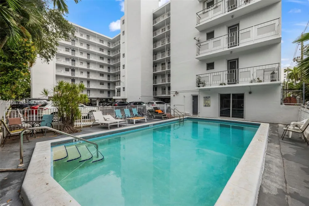 1340 Lincoln Rd #502 Miami Beach, FL 33139