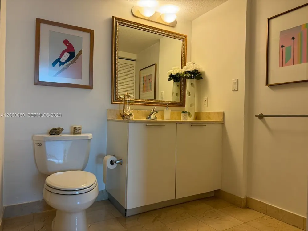 1800 Bayshore Dr #1609 Miami, FL 33132