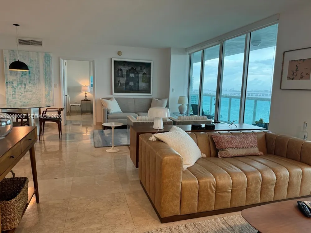 1800 Bayshore Dr #1609 Miami, FL 33132