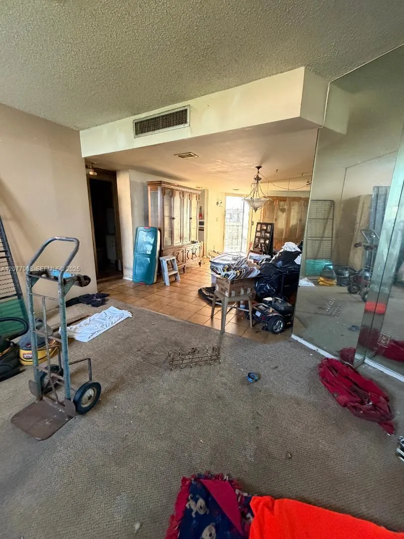 20500 W Country Club Dr #818 Aventura, FL 33180